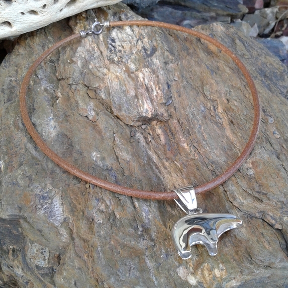 Sterling Silver Bear Fetish NECKLACE - Picture 6 of 8